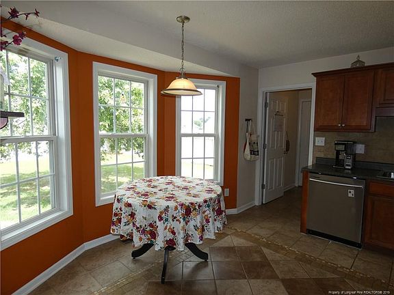 4th image of 430 Lewis Clark Dr