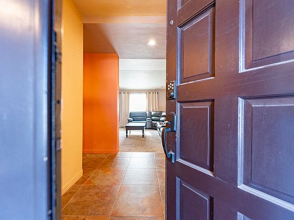5th image of 3105 W Ashland Ave