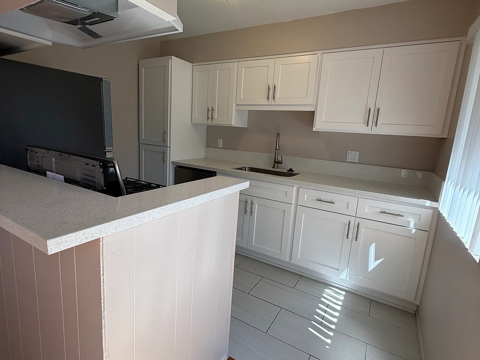 2 bed, 1.5 bath, $2,350 — Photo 1