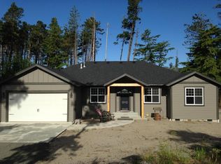 90526 Clark Rd, Warrenton, OR 97146