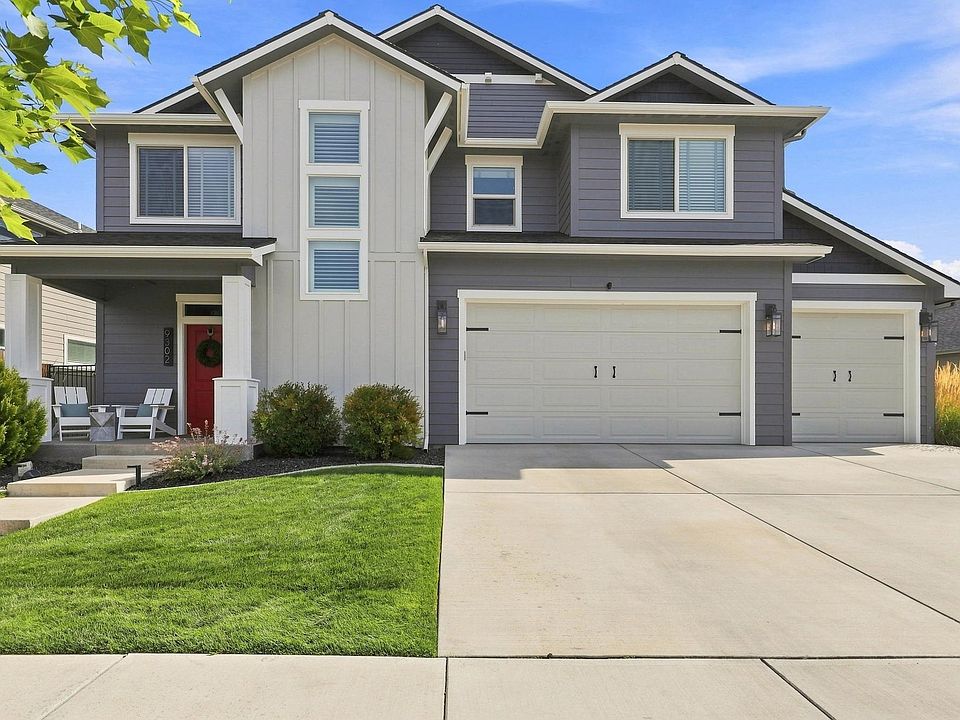 1st image of 9302 N Linden Ln