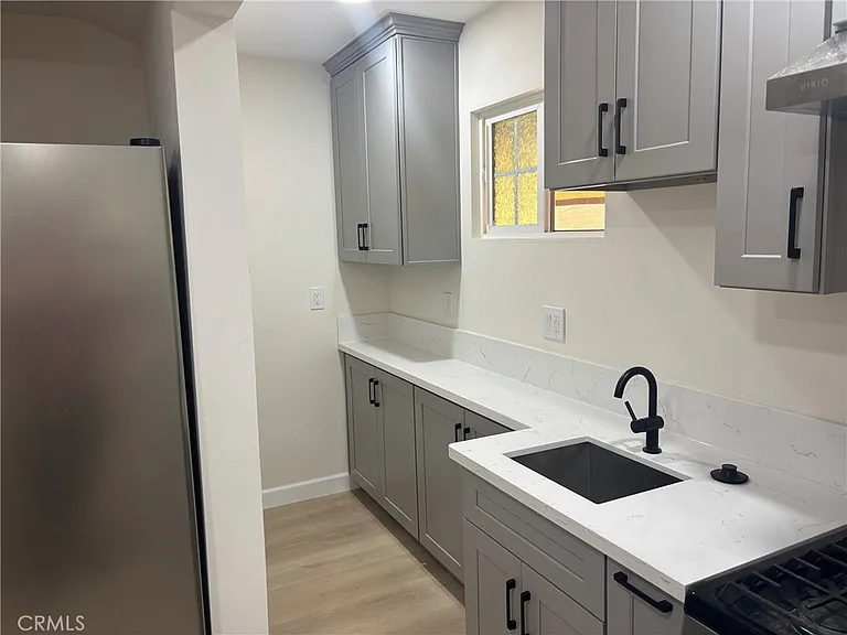 37 Sierra Madre Blvd — Photo 3