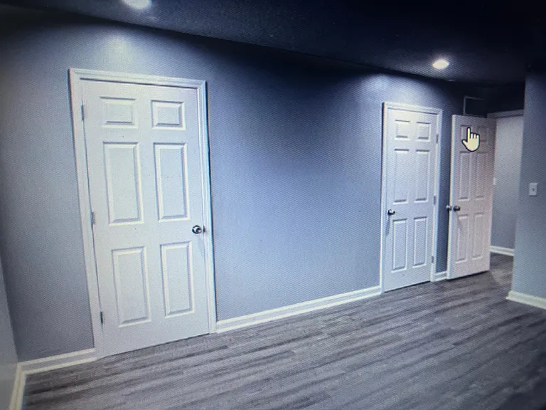 New paint and flooring throughout.