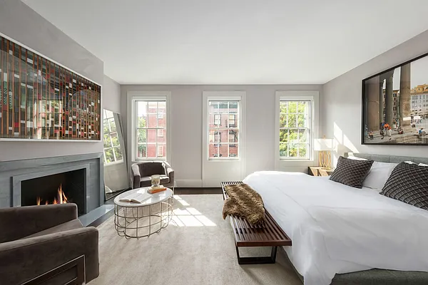 Sold by Compass | media 8