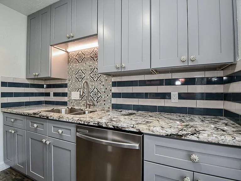 13910 Bonnercrest Dr — Photo 9