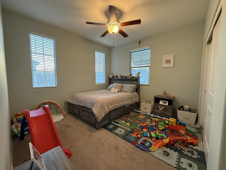 17717 W Mandalay Ln — Photo 19