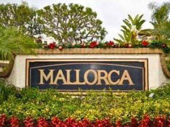 Mallorca s next to restaurants