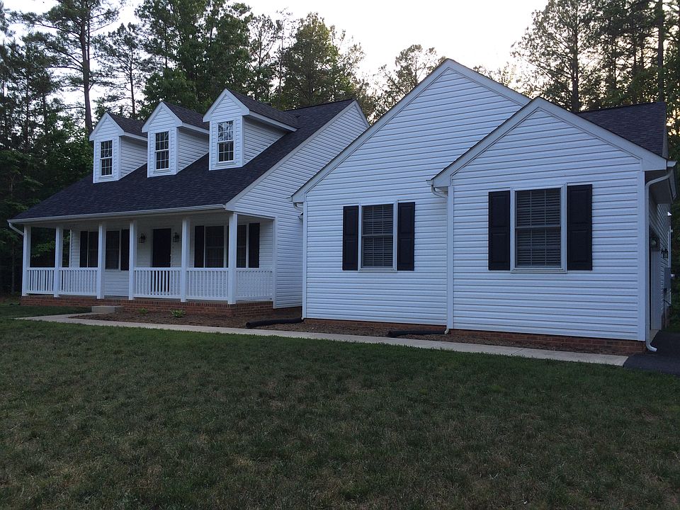 1st image of 12700 W Lake Cir