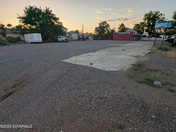 3rd image of 108 N Main Street