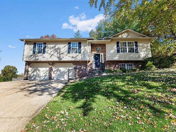 2nd image of 2856 Alta Cuesta Dr