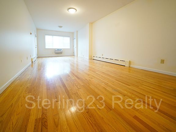 3rd image of 21-26 21st Rd #2