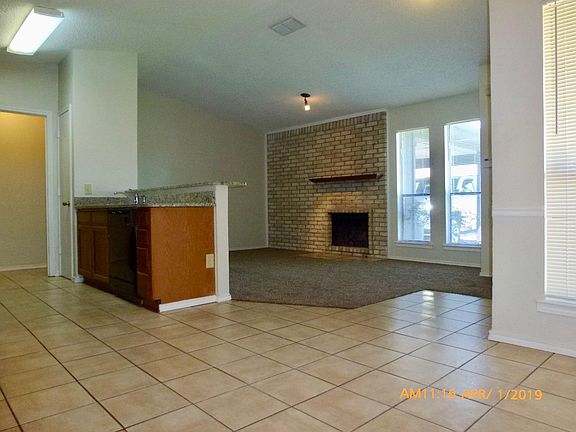 2nd image of 3409 S Meadow Dr