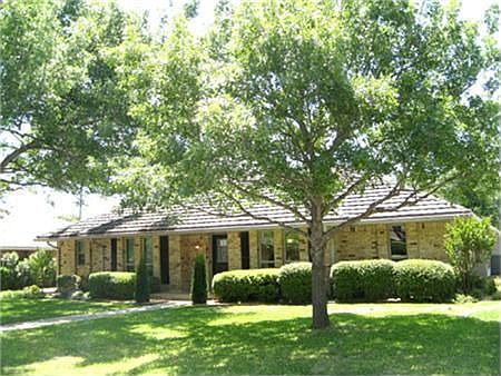 2nd image of 1010 Lansdale Dr