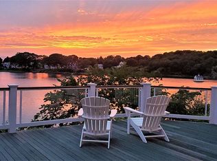 21 R Linden Ave, Beverly, MA 01915