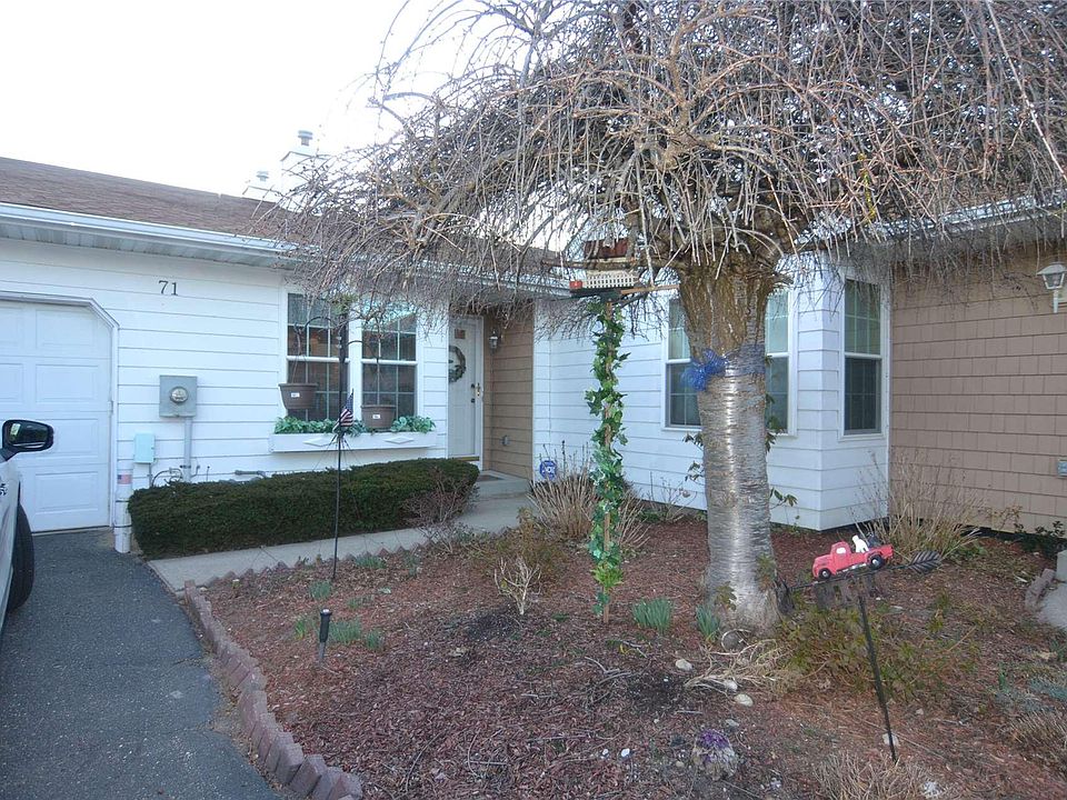 1st image of 71 Theodore Dr #71