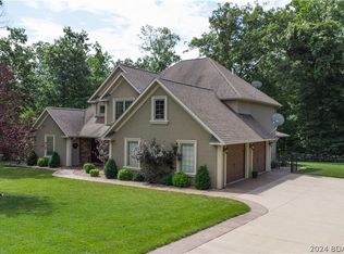 334 Cherry Hill Ln, Lake Ozark, MO 65049