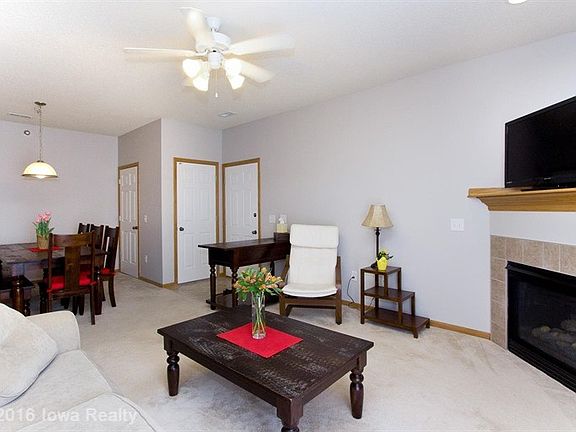 2nd image of 909 7th Ave SE Unit 11