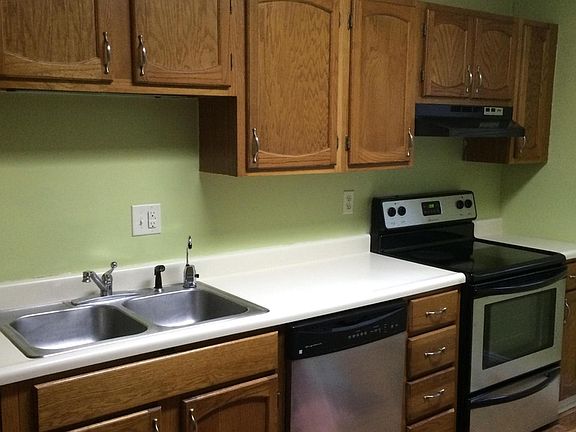 2nd image of 2392 E Winding Brook Cir