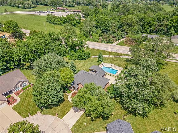 5th image of 1534 Chesterfield Ct