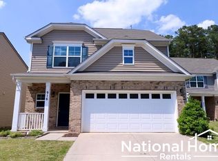 916 Harbor Islands Ct, Gastonia, NC 28056
