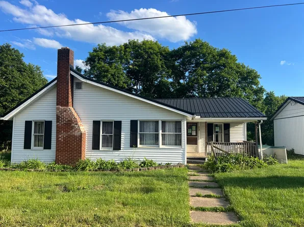 114 Angel Ave, Petrolia, PA 16050