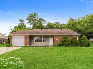 2032 Twin Creek Dr, Dayton, OH 45426