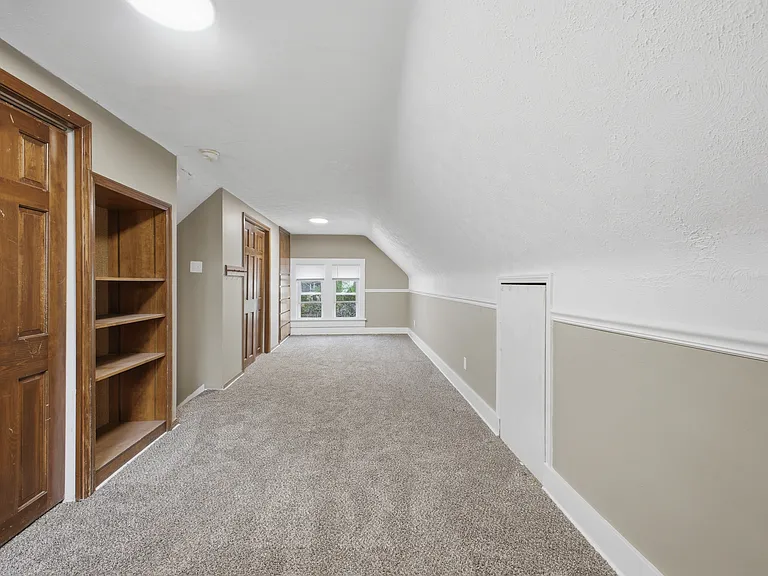 844 Harrison Ave — Photo 16