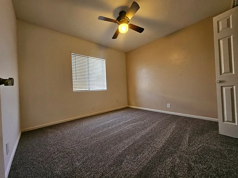 7419 W Dahlia Dr — Photo 12