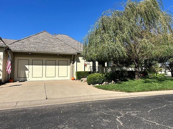 2nd image of 9235 E Lakepoint Dr