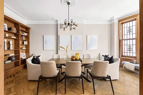 Rented by Sotheby's International Realty | media 8