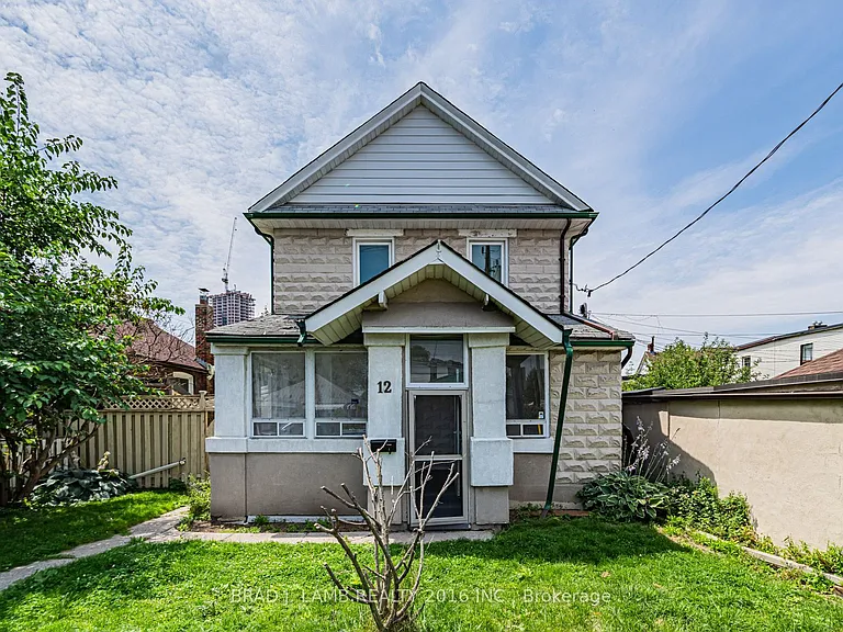12 Sibley Ave #MAIN AND UPPER — Photo 1