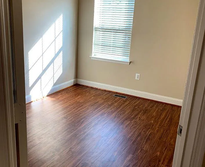 11876 Country Squire Way — Photo 4