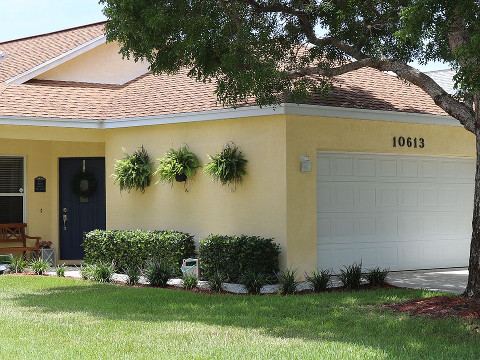 1st image of 10613 SE Rosemarie Ct
