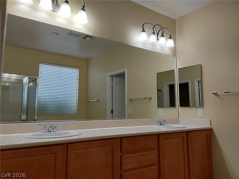 2140 Waterton Rivers Dr — Photo 6
