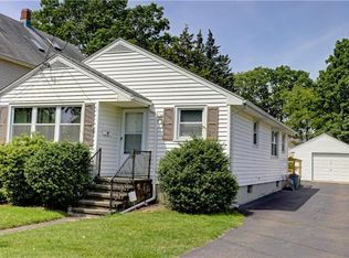 127 Johnson Ave, Stratford, CT 06614
