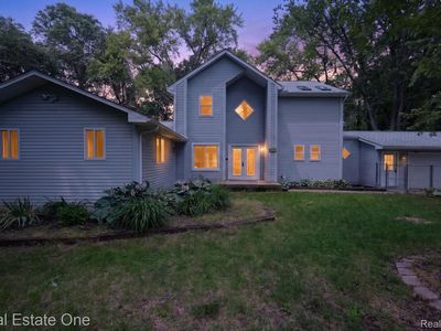 904 N Park St, Highland, MI, 48356
