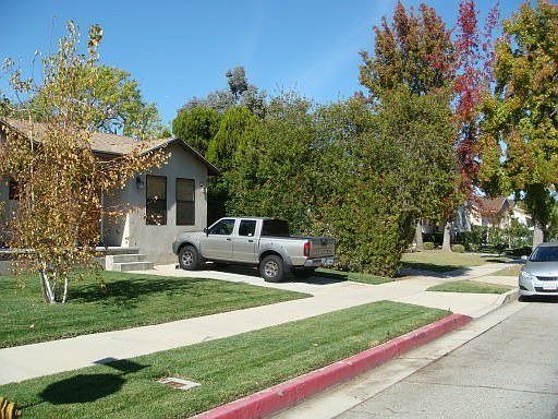 1st image of 5833 White Oak Ave