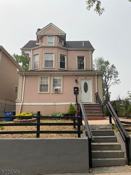 1st image of 167 William St