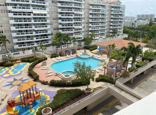 9546 Daaz Way #720, Carolina, PR 00979