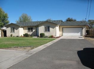 4863 Tatum Ln, Olivehurst, CA 95961