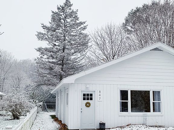 Front of house - winter