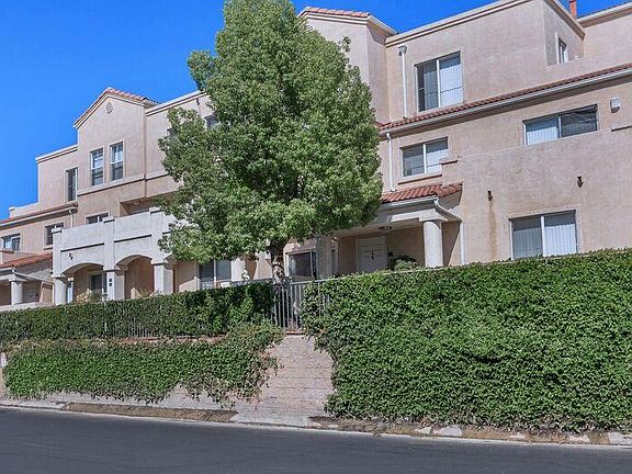 3rd image of 18075 Annes Cir Unit 201