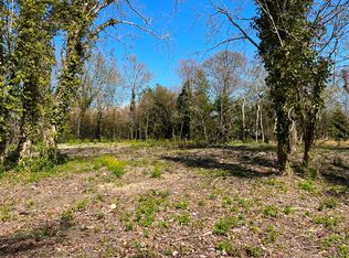 92 Rogers Farm Rd, Tisbury, MA 02568