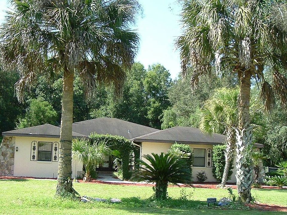 Large tree-filled lot