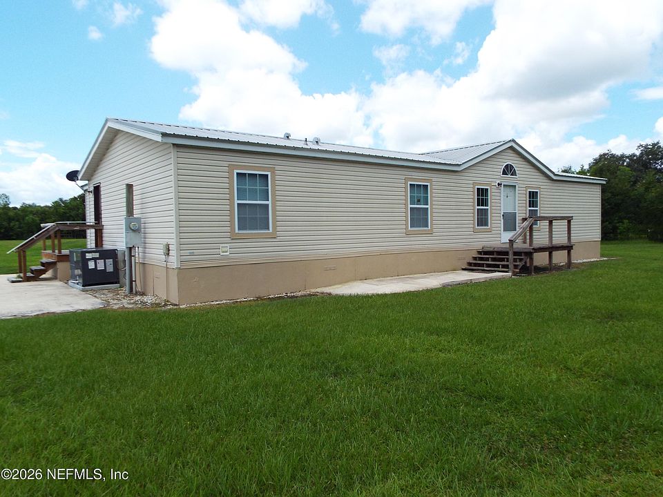 1st image of 305 PALMETTO BLUFF Road