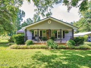 20920 Old Lumberton Rd, Maxton, NC 28364