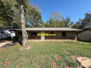 20 Waterfront Dr, North Little Rock, AR 72120