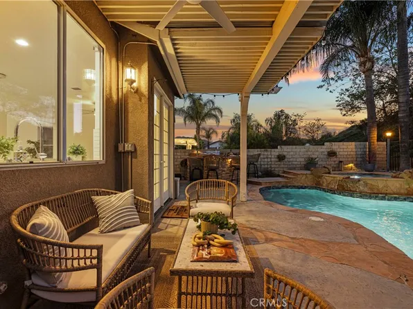 25605 Wordsworth Ln, Stevenson Ranch, CA 91381