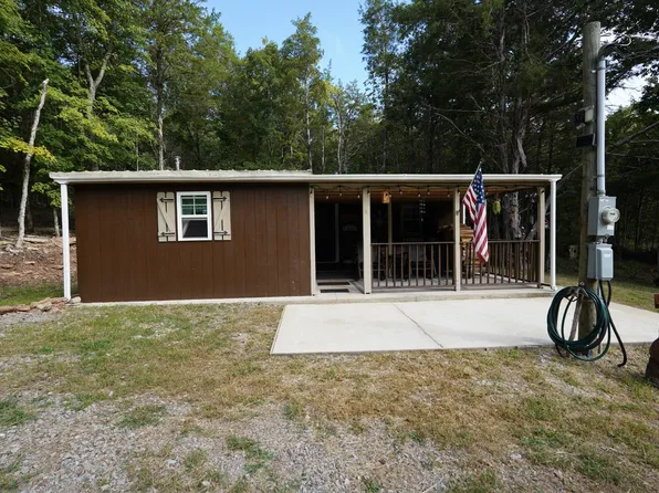 2279 Doll Conway Rd, Clifton, TN 38425