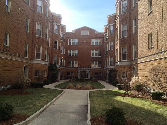 2nd image of 403 S East Ave